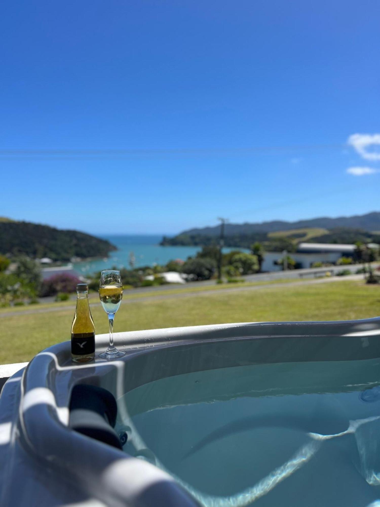 Ranui Lodge Mangonui Exterior photo