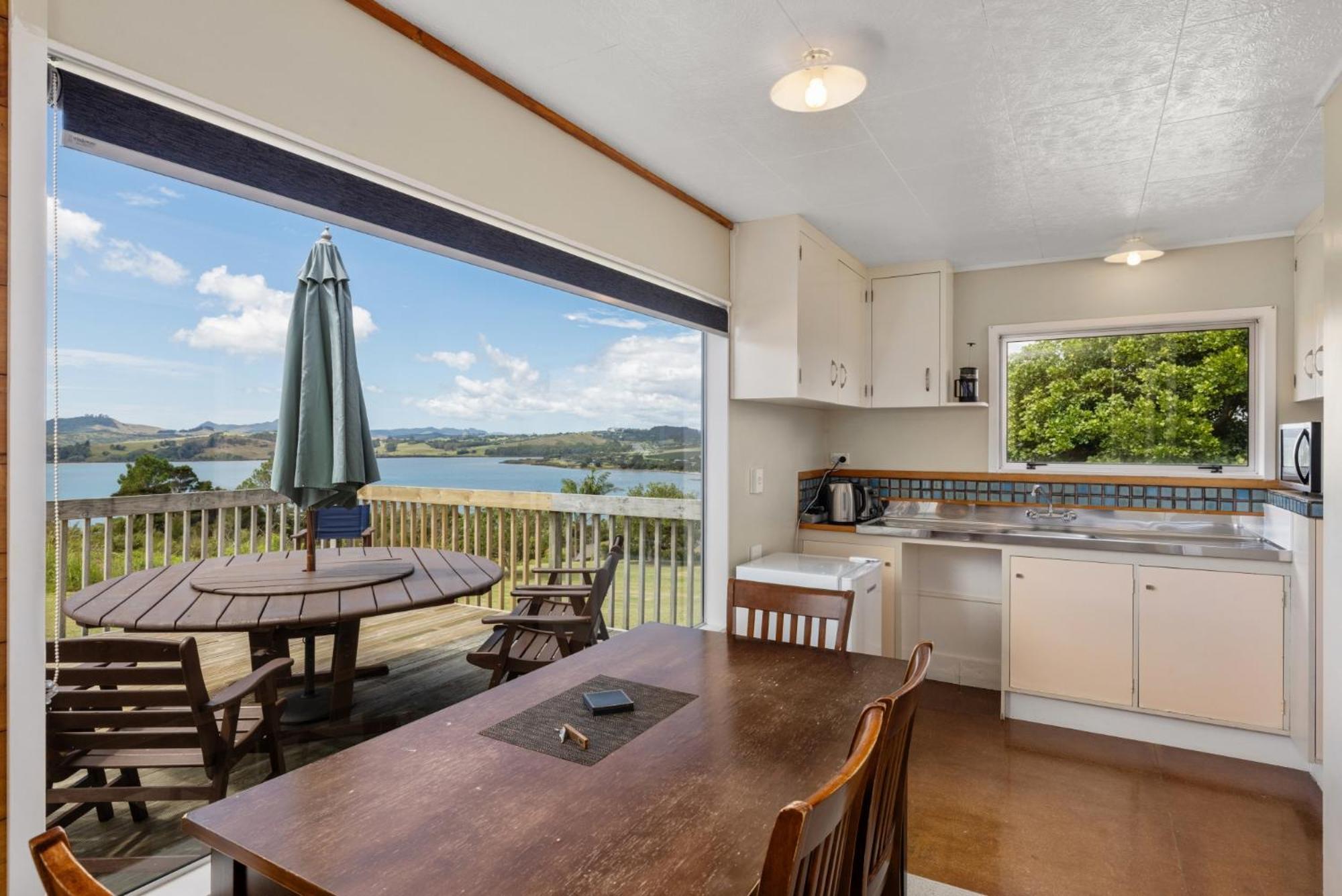 Ranui Lodge Mangonui Exterior photo