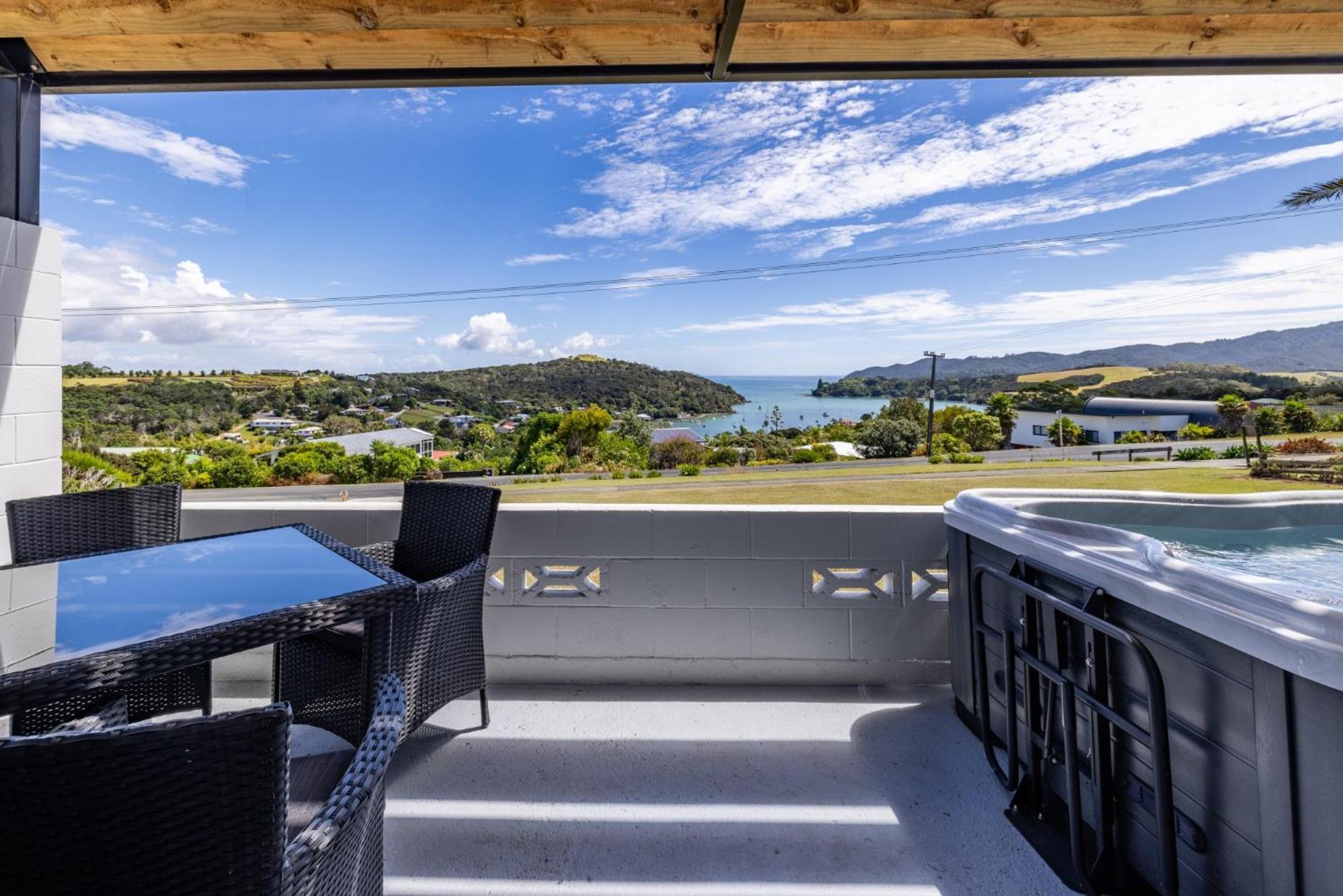 Ranui Lodge Mangonui Exterior photo